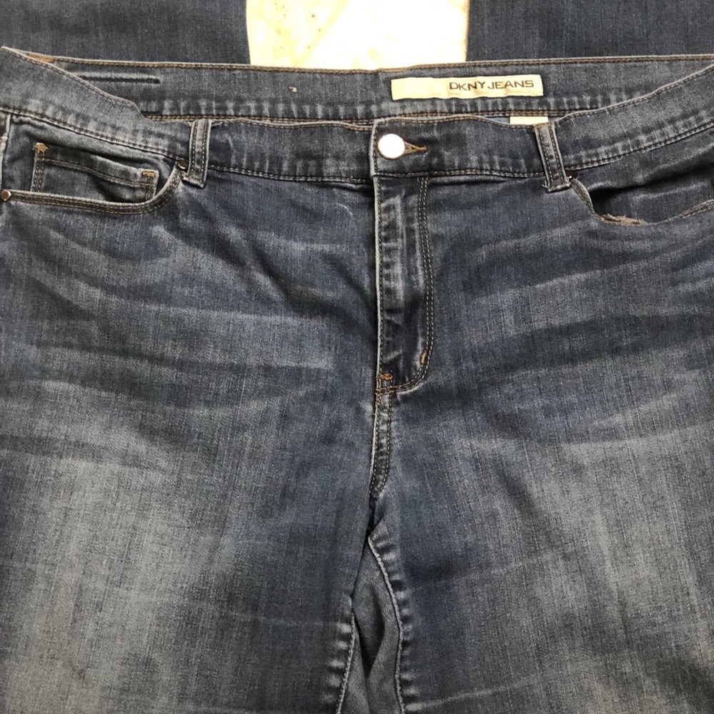 DKNY Jeans